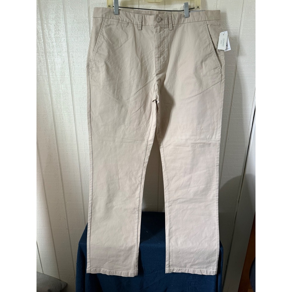 Old Navy Slim Lightweight Chino Pants Mens 38x32 Tan Khaki Flat Front New
